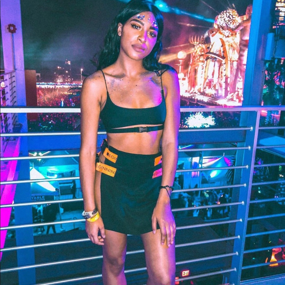 Beginning Boutique Buckle Set - image 3